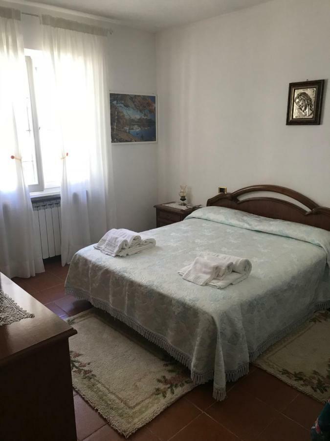 B&B Torre Del Lago Trasimeno 特拉西梅诺湖畔帕西尼亚诺 外观 照片