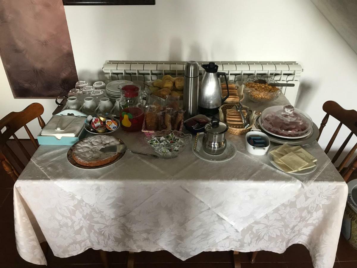 B&B Torre Del Lago Trasimeno 特拉西梅诺湖畔帕西尼亚诺 外观 照片