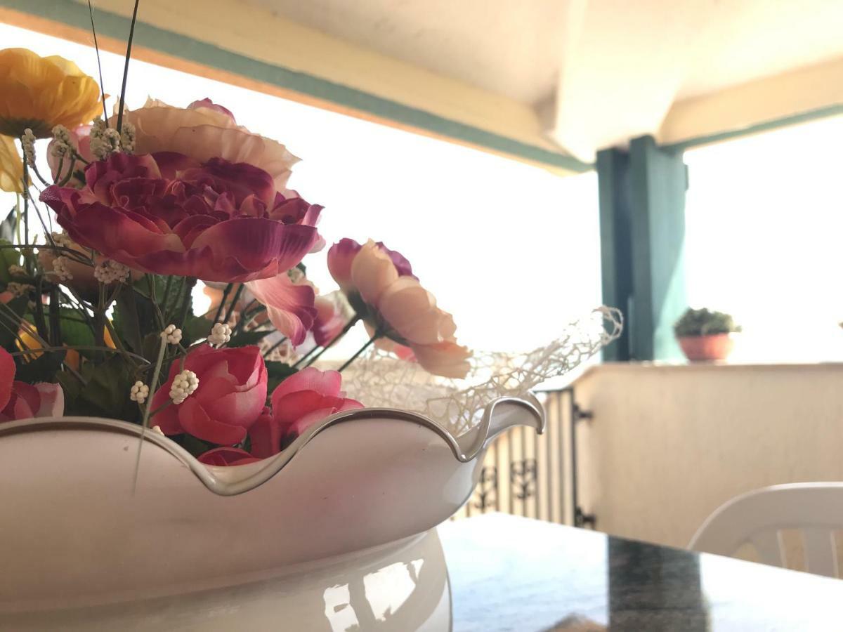 B&B Torre Del Lago Trasimeno 特拉西梅诺湖畔帕西尼亚诺 外观 照片