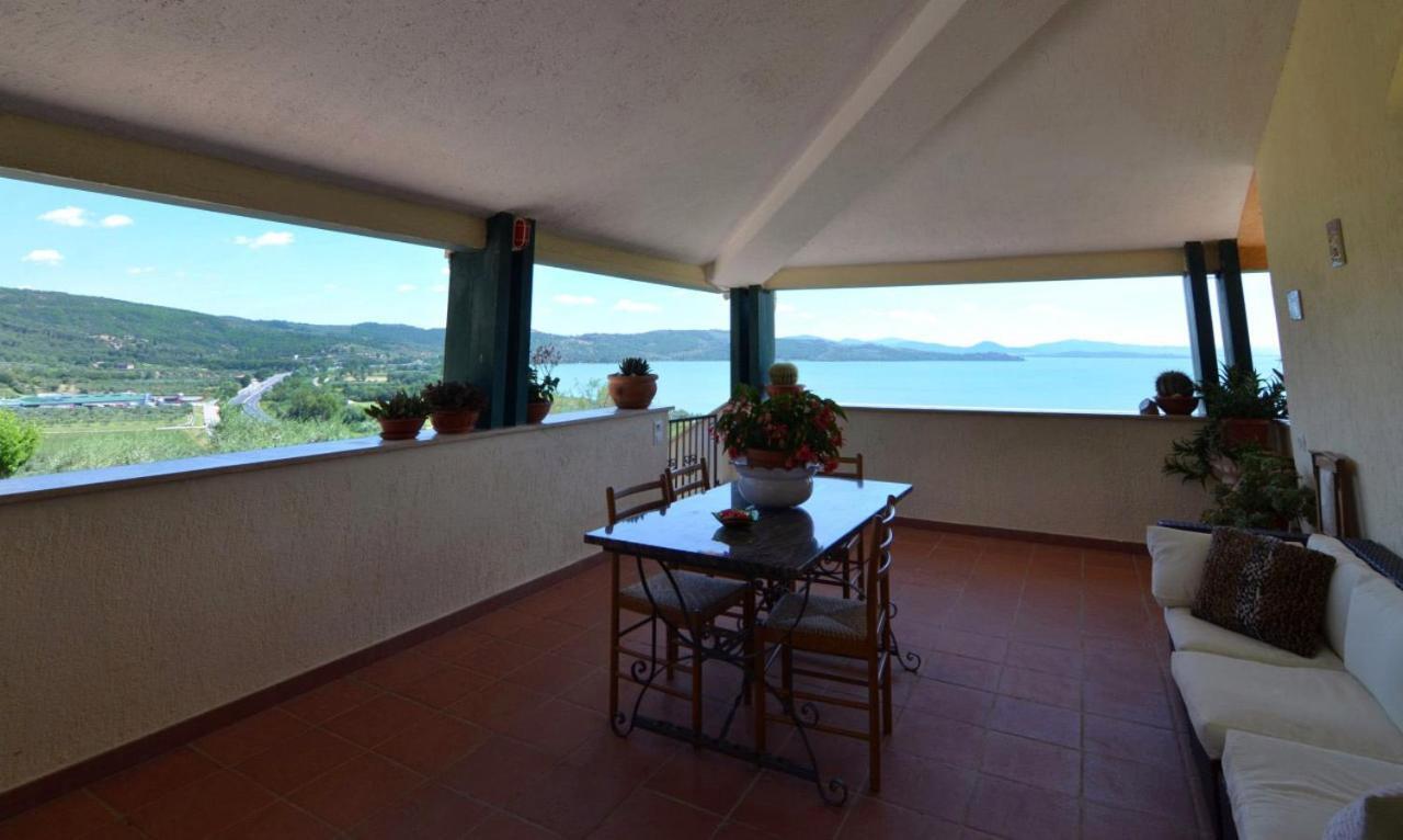 B&B Torre Del Lago Trasimeno 特拉西梅诺湖畔帕西尼亚诺 外观 照片